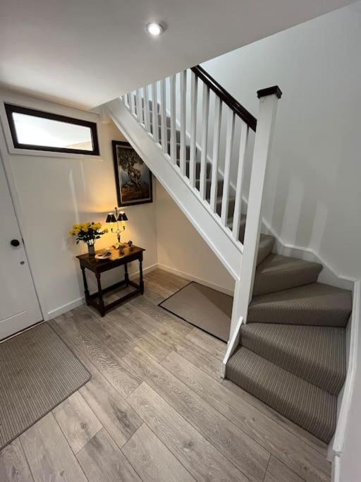 The Stable, Grove End Farm Apartment Petworth Exterior photo